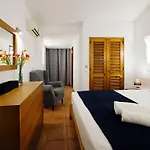 Lotus Villa- By Interhome