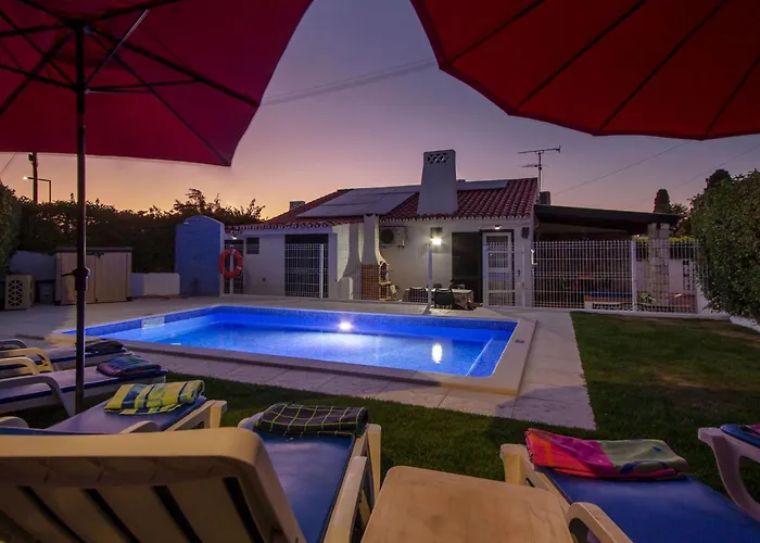 Будинок відпочинку Lotus Villa- By Interhome